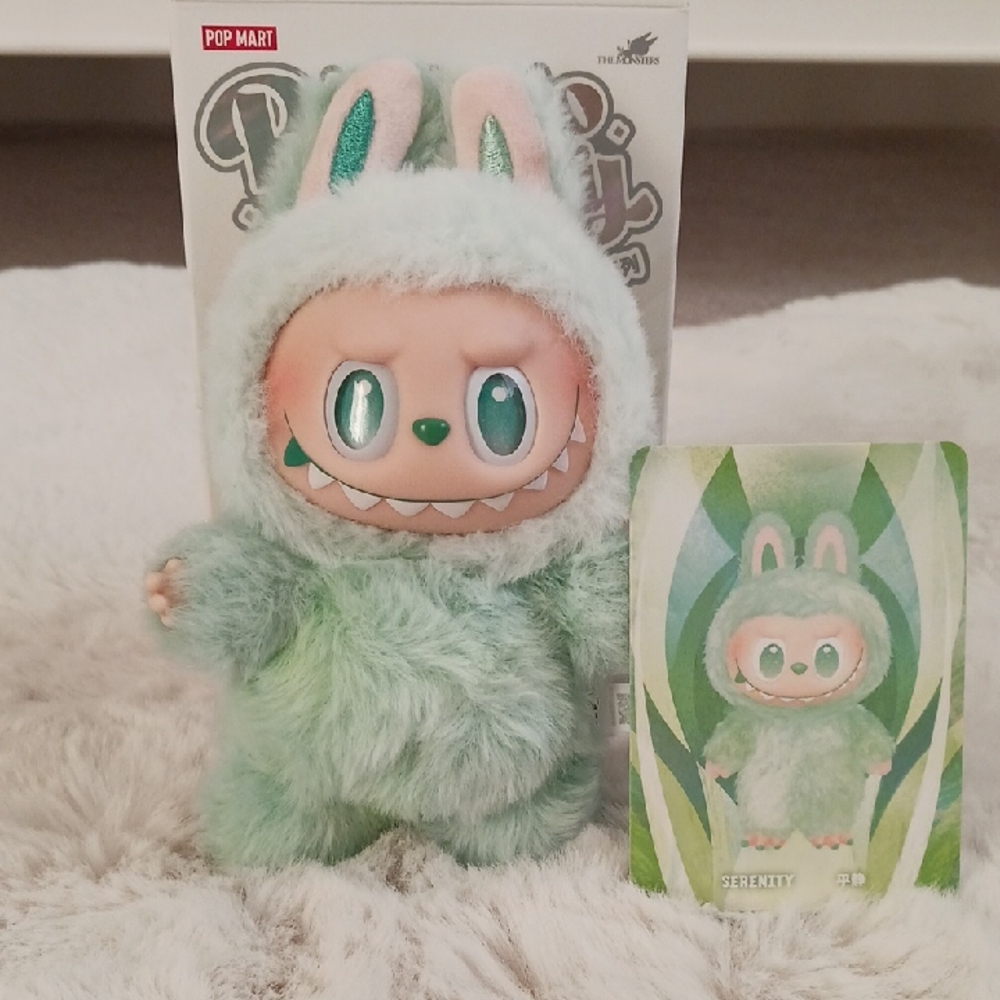 (Serenity) Authentic Pop Mart Big Into Energy Labubu - Open Box
